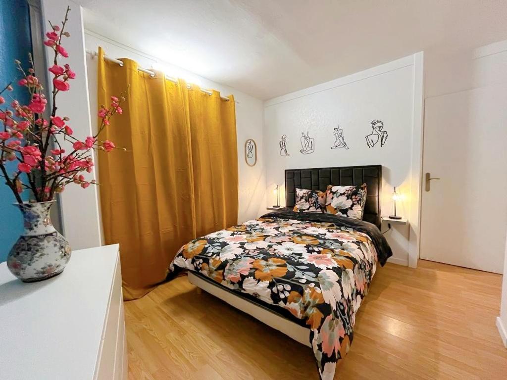 Colors Of Life Apartment